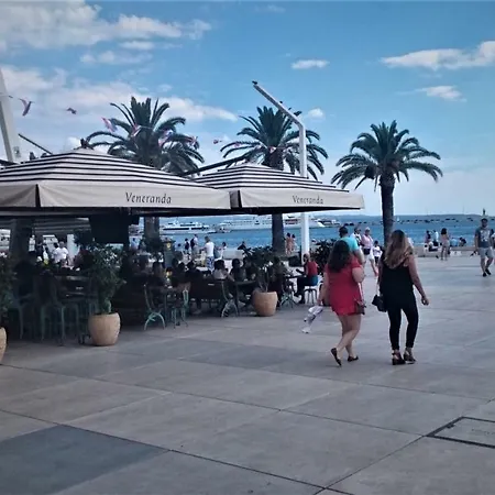 Karmen's One 스플리트