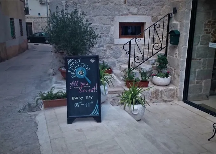 아파트 Karmen's One *